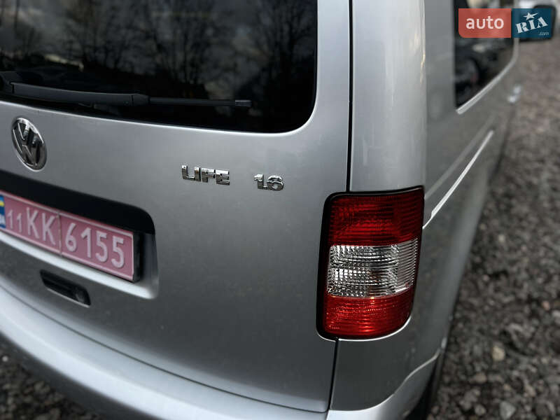 Минивэн Volkswagen Caddy 2009 в Полтаве