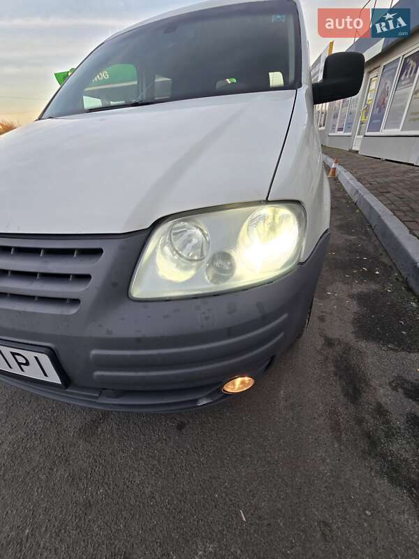Минивэн Volkswagen Caddy 2008 в Киеве фото 2 Минивэн Volkswagen Caddy 2008 в Киеве