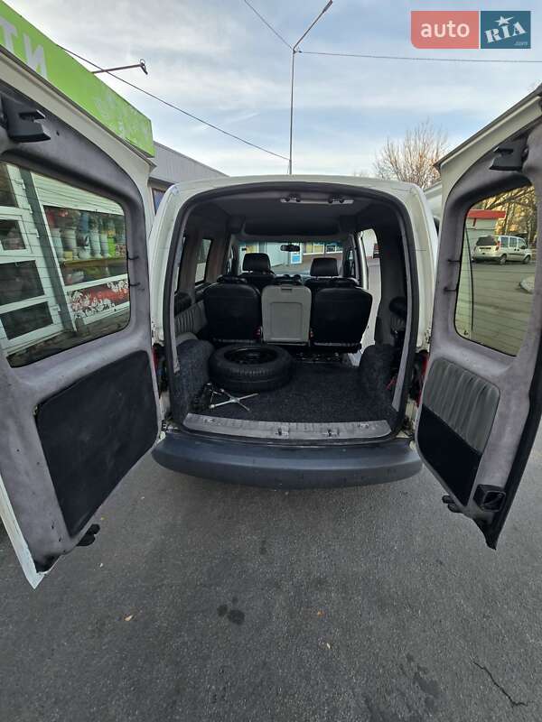 Минивэн Volkswagen Caddy 2008 в Киеве фото 16 Минивэн Volkswagen Caddy 2008 в Киеве