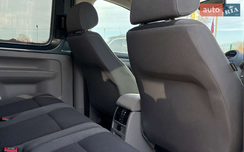 Минивэн Volkswagen Caddy 2010 в Коломые