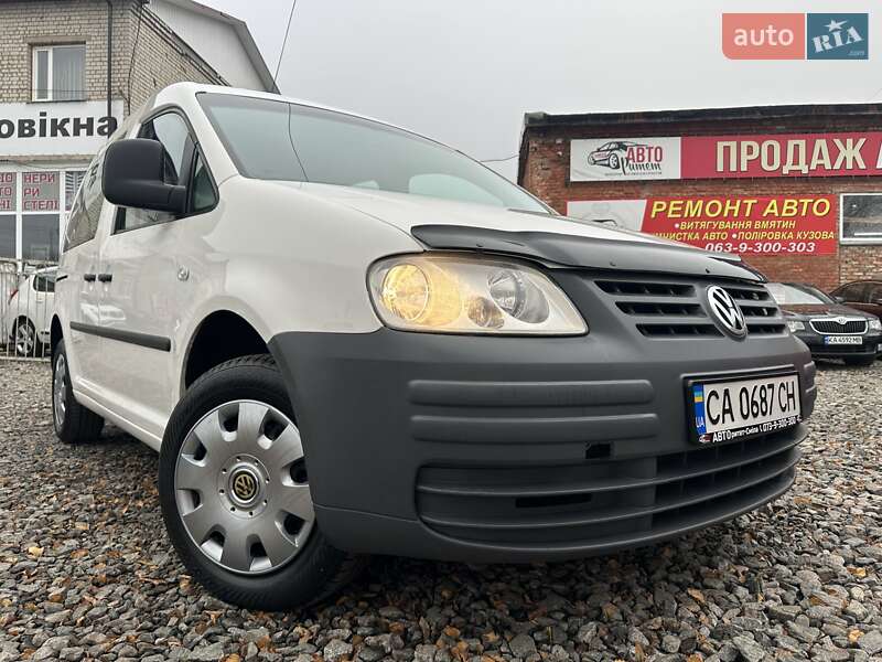 Минивэн Volkswagen Caddy 2006 в Смеле