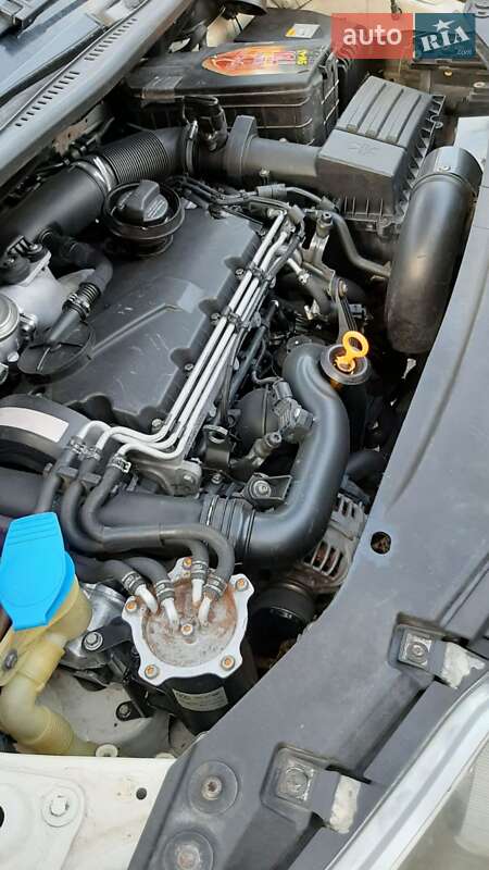 Минивэн Volkswagen Caddy 2004 в Кропивницком