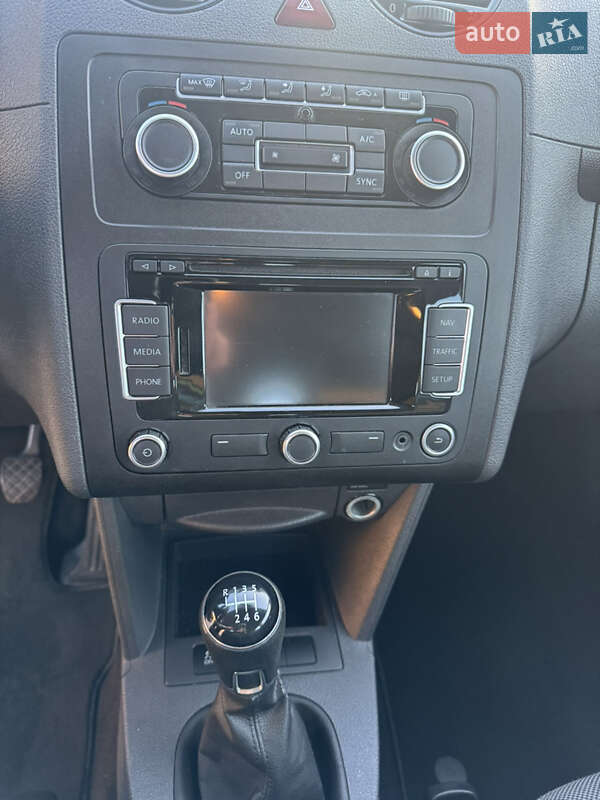 Минивэн Volkswagen Caddy 2014 в Луцке