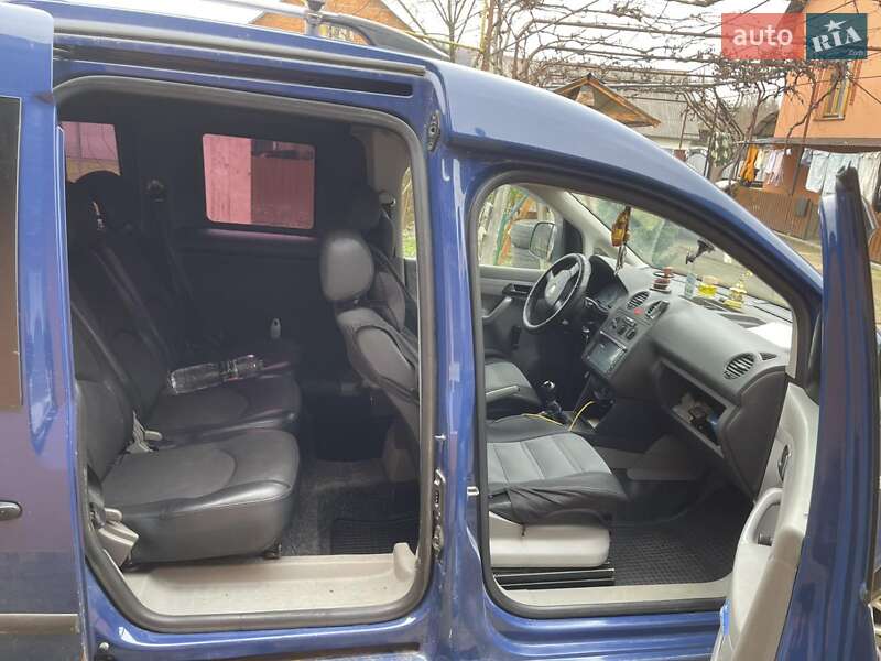 Минивэн Volkswagen Caddy 2008 в Тячеве