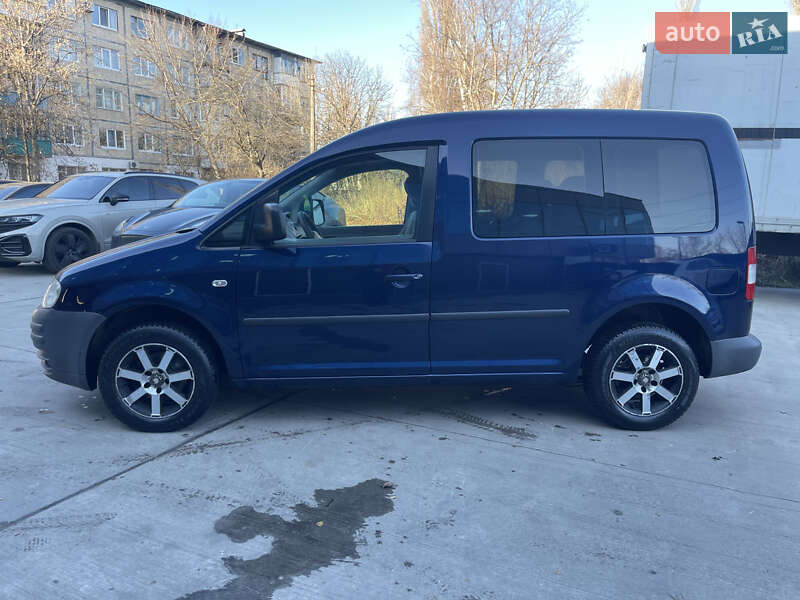 Минивэн Volkswagen Caddy 2008 в Киеве