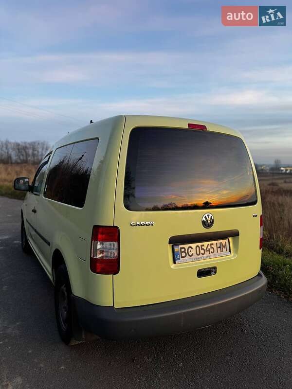 Минивэн Volkswagen Caddy 2008 в Львове