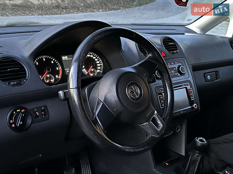 Мінівен Volkswagen Caddy 2010 в Тернополі фото 22 Мінівен Volkswagen Caddy 2010 в Тернополі