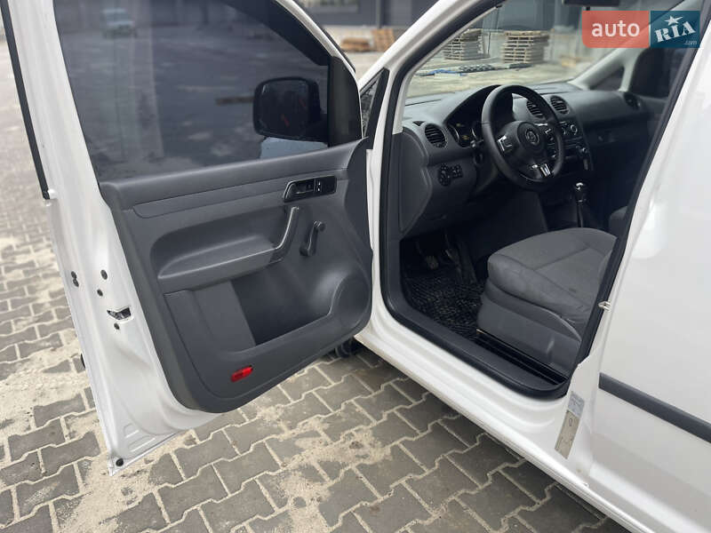 Минивэн Volkswagen Caddy 2014 в Тернополе