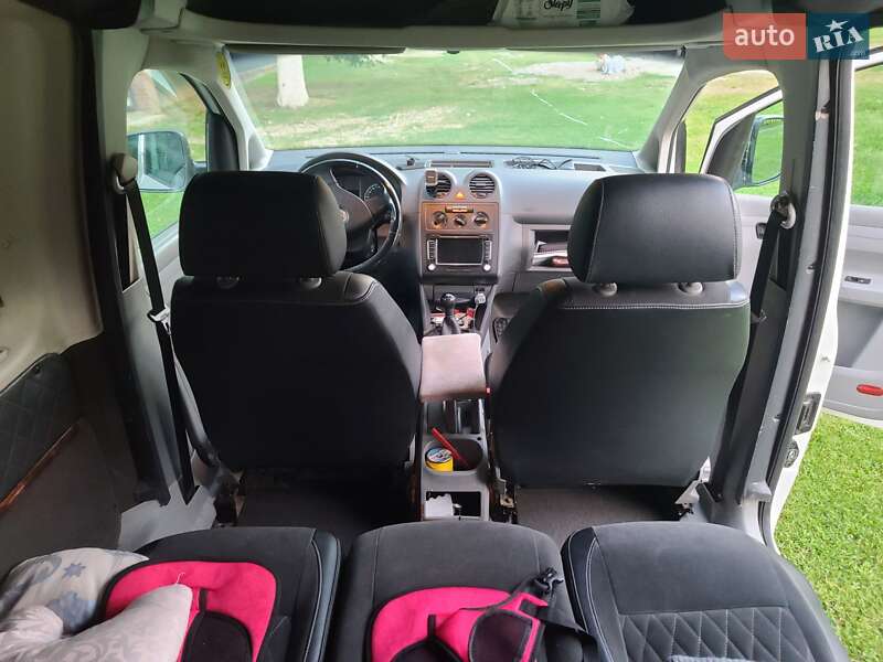 Минивэн Volkswagen Caddy 2007 в Черновцах