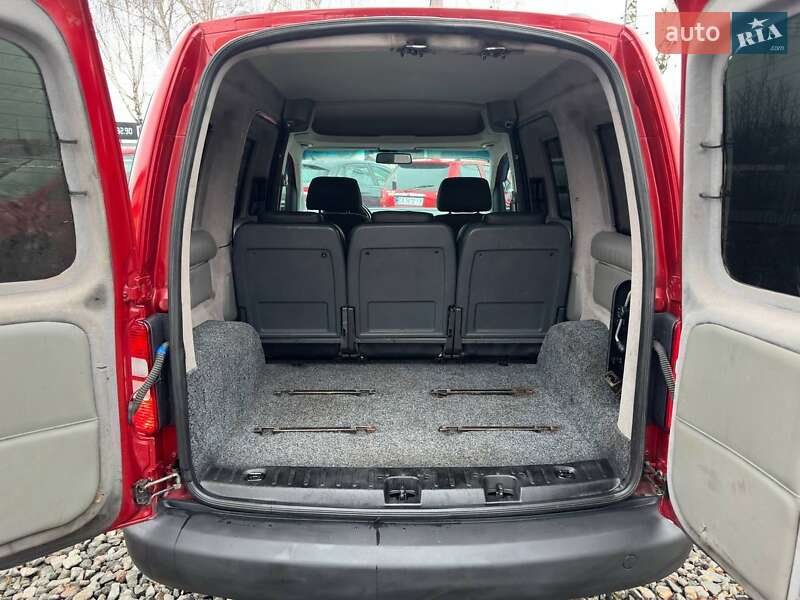 Минивэн Volkswagen Caddy 2006 в Смеле