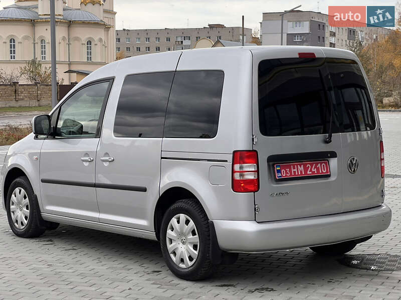 Минивэн Volkswagen Caddy 2011 в Ковеле
