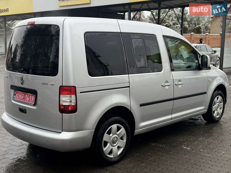 Минивэн Volkswagen Caddy 2009 в Луцке