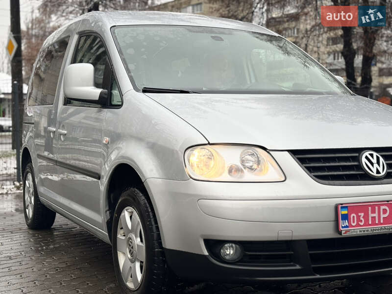 Минивэн Volkswagen Caddy 2009 в Луцке