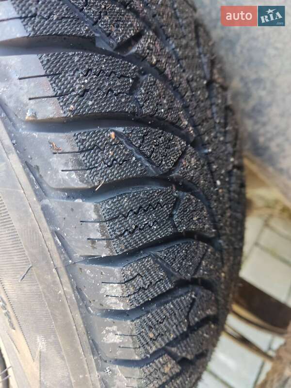 Минивэн Volkswagen Caddy 2007 в Кременце