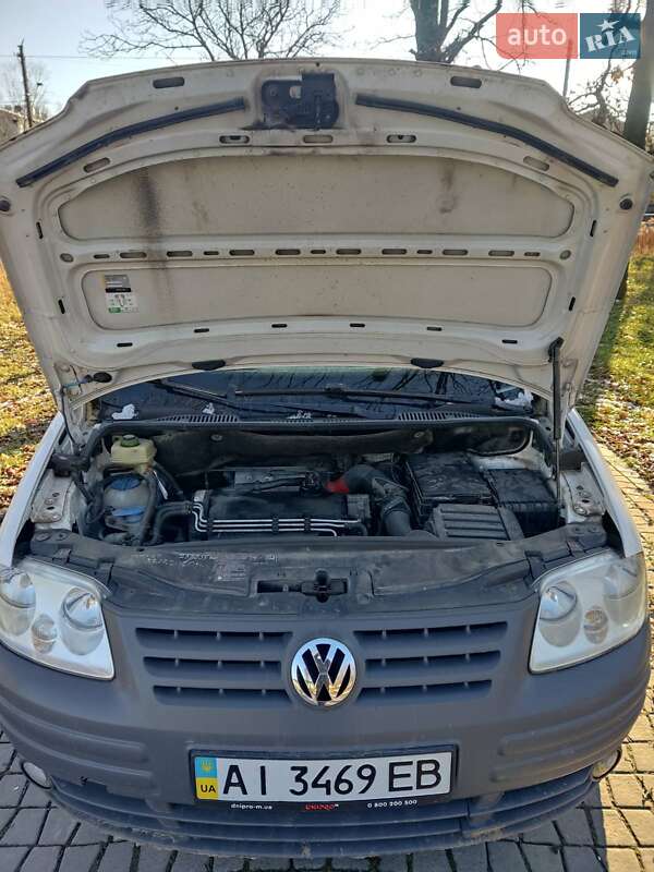 Минивэн Volkswagen Caddy 2007 в Кременце