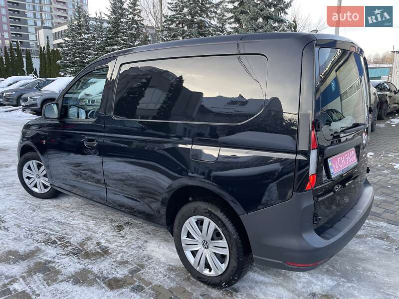 Вантажний фургон Volkswagen Caddy 2022 в Львові