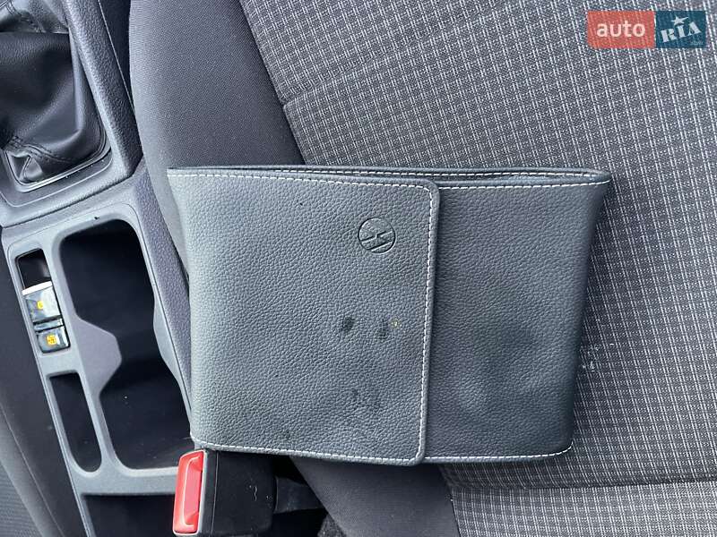 Вантажний фургон Volkswagen Caddy 2022 в Львові