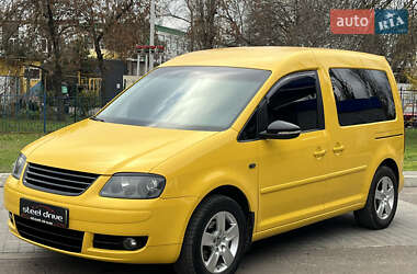 Минивэн Volkswagen Caddy 2004 в Николаеве
