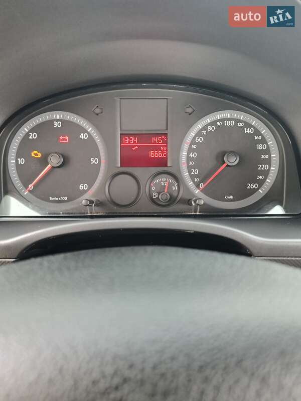 Мінівен Volkswagen Caddy 2008 в Одесі