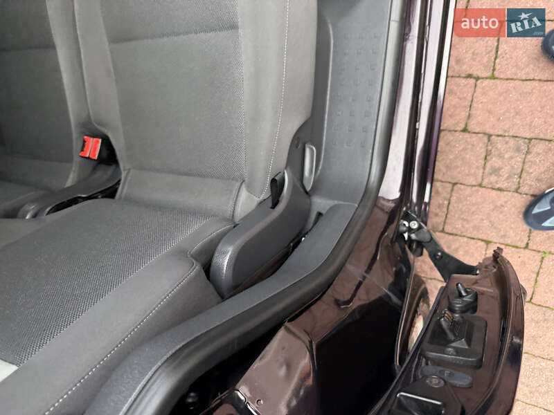 Минивэн Volkswagen Caddy 2013 в Стрые фото 88 Минивэн Volkswagen Caddy 2013 в Стрые