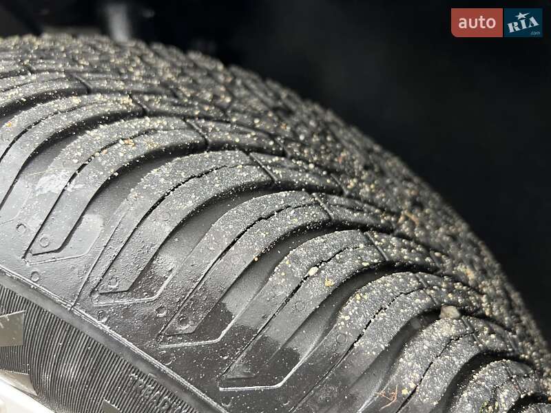 Минивэн Volkswagen Caddy 2008 в Житомире фото 41 Минивэн Volkswagen Caddy 2008 в Житомире