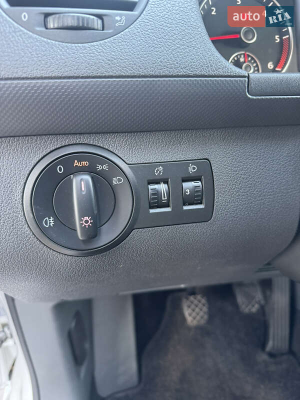 Мінівен Volkswagen Caddy 2014 в Львові