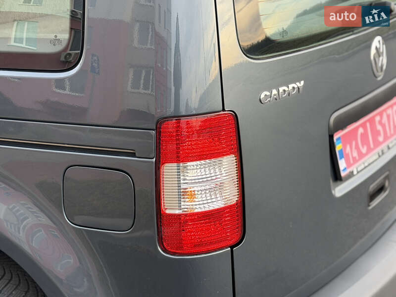Минивэн Volkswagen Caddy 2006 в Виннице