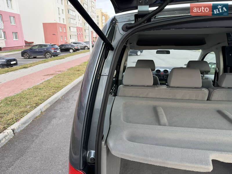 Минивэн Volkswagen Caddy 2006 в Виннице
