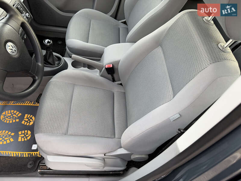 Минивэн Volkswagen Caddy 2006 в Виннице