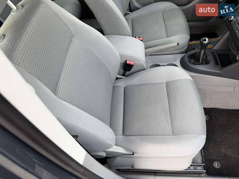 Минивэн Volkswagen Caddy 2006 в Виннице