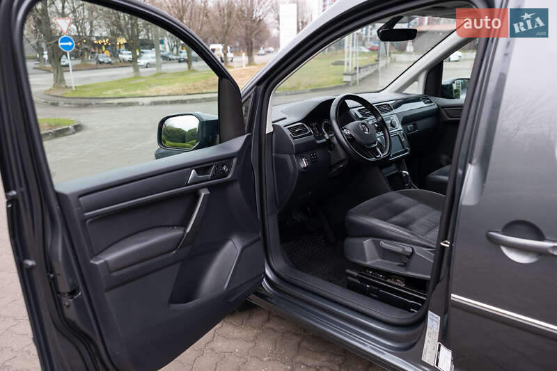 Мінівен Volkswagen Caddy 2016 в Луцьку