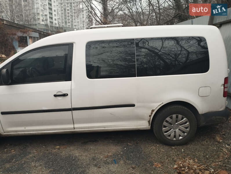 Бронированный автомобиль Volkswagen Caddy 2011 в Киеве