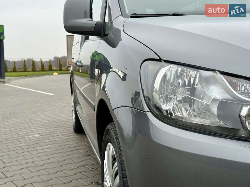 Минивэн Volkswagen Caddy 2012 в Луцке