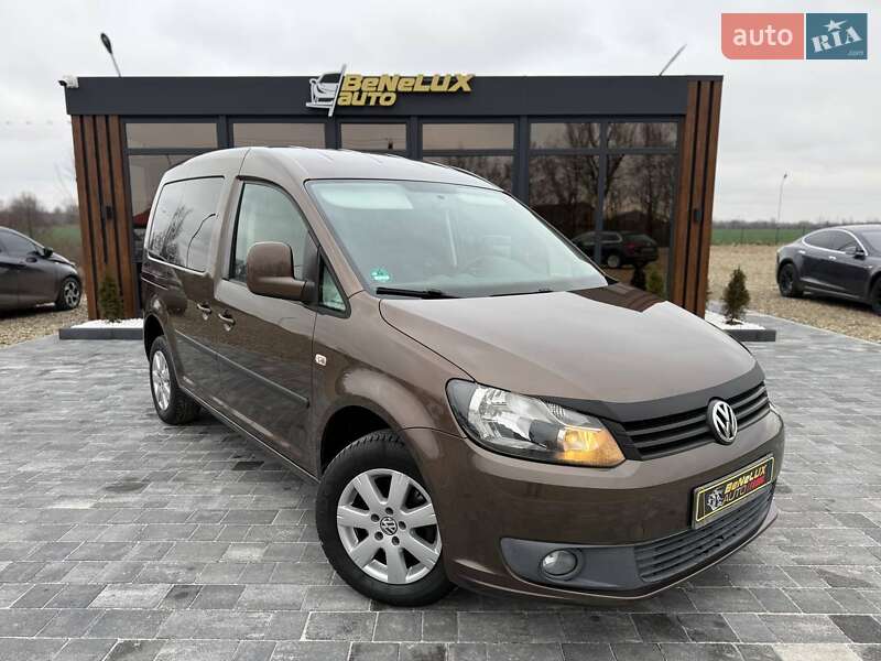 Volkswagen Caddy 2011