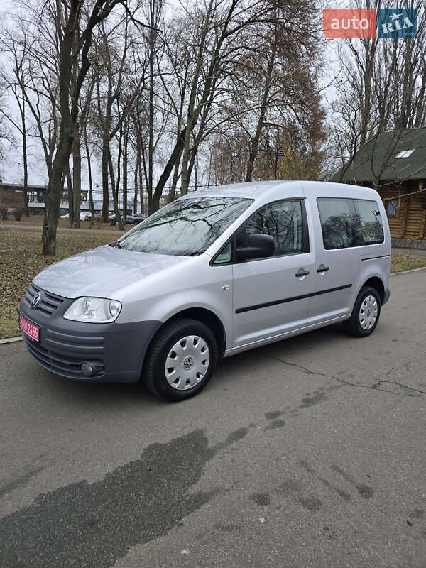 Мінівен Volkswagen Caddy 2009 в Києві