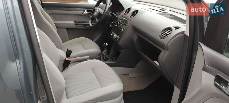 Мінівен Volkswagen Caddy 2005 в Бару