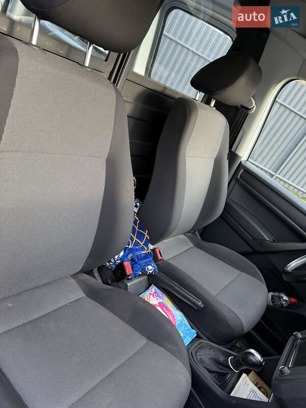 Вантажний фургон Volkswagen Caddy 2020 в Млиніві фото 2 Вантажний фургон Volkswagen Caddy 2020 в Млиніві