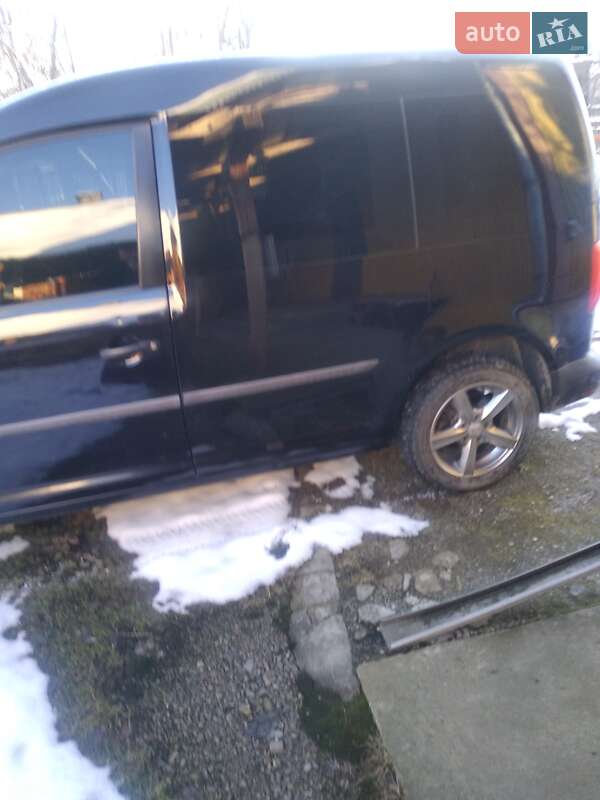 Минивэн Volkswagen Caddy 2016 в Ивано-Франковске