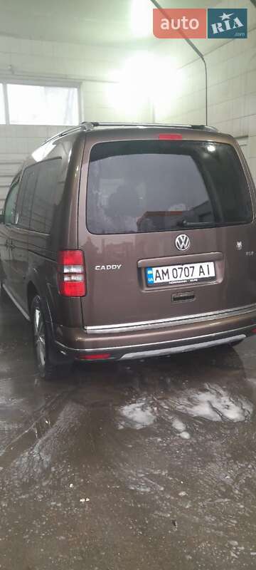 Мінівен Volkswagen Caddy 2014 в Житомирі