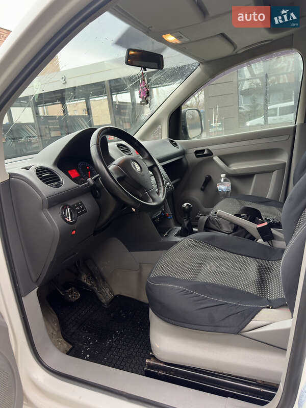 Мінівен Volkswagen Caddy 2006 в Тернополі фото 17 Мінівен Volkswagen Caddy 2006 в Тернополі