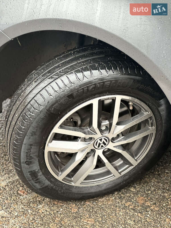 Мінівен Volkswagen Caddy 2016 в Києві фото 4 Мінівен Volkswagen Caddy 2016 в Києві