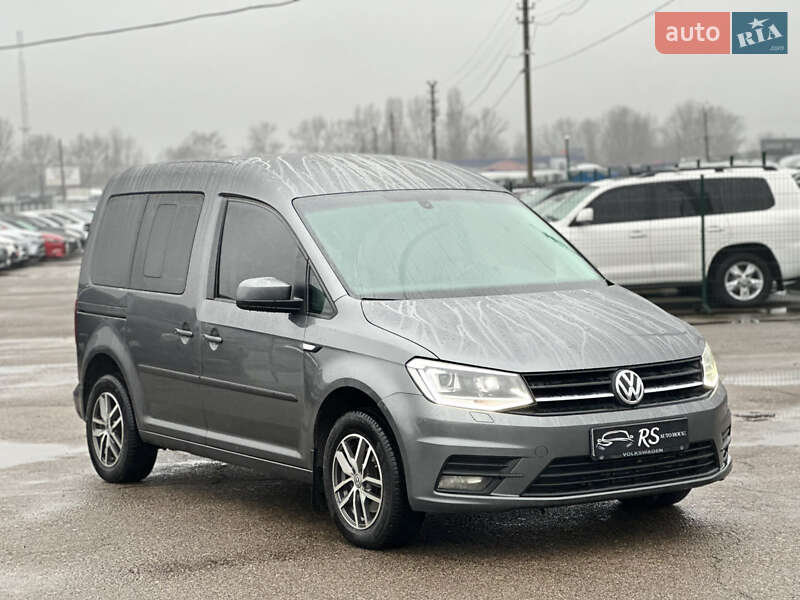 Мінівен Volkswagen Caddy 2016 в Києві фото 8 Мінівен Volkswagen Caddy 2016 в Києві