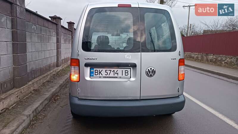 Минивэн Volkswagen Caddy 2006 в Сарнах