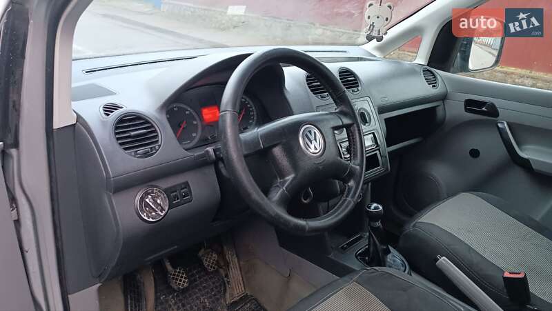 Минивэн Volkswagen Caddy 2006 в Сарнах
