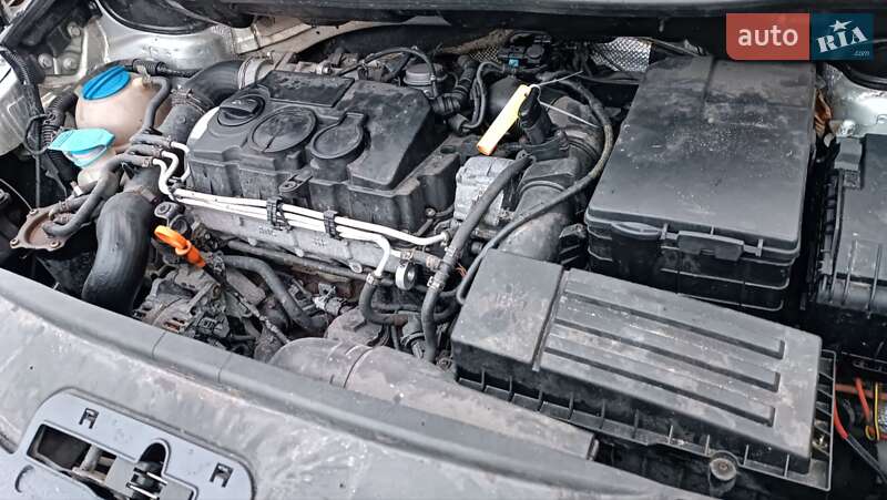 Минивэн Volkswagen Caddy 2006 в Сарнах