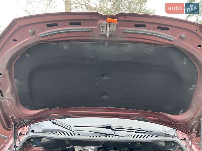 Мінівен Volkswagen Caddy 2014 в Києві