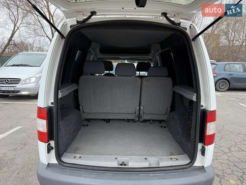 Минивэн Volkswagen Caddy 2006 в Киеве