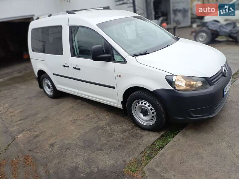 Мінівен Volkswagen Caddy 2014 в Козятині