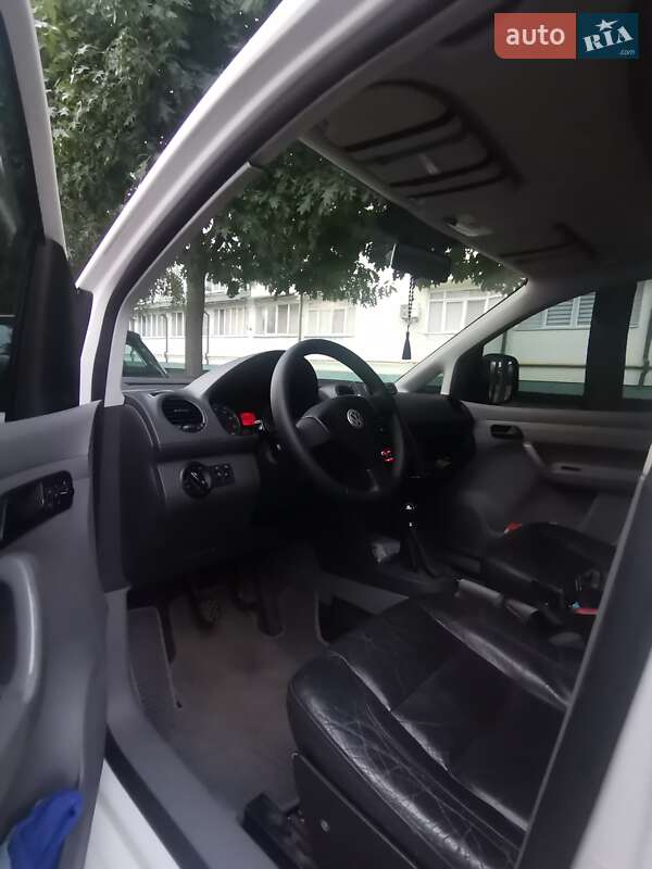 Минивэн Volkswagen Caddy 2009 в Черновцах фото 4 Минивэн Volkswagen Caddy 2009 в Черновцах