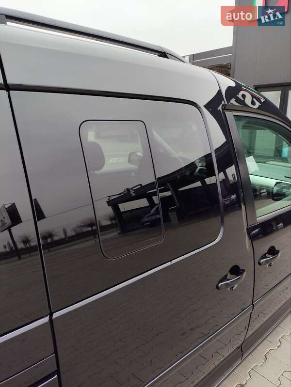 Минивэн Volkswagen Caddy 2016 в Черновцах фото 40 Минивэн Volkswagen Caddy 2016 в Черновцах